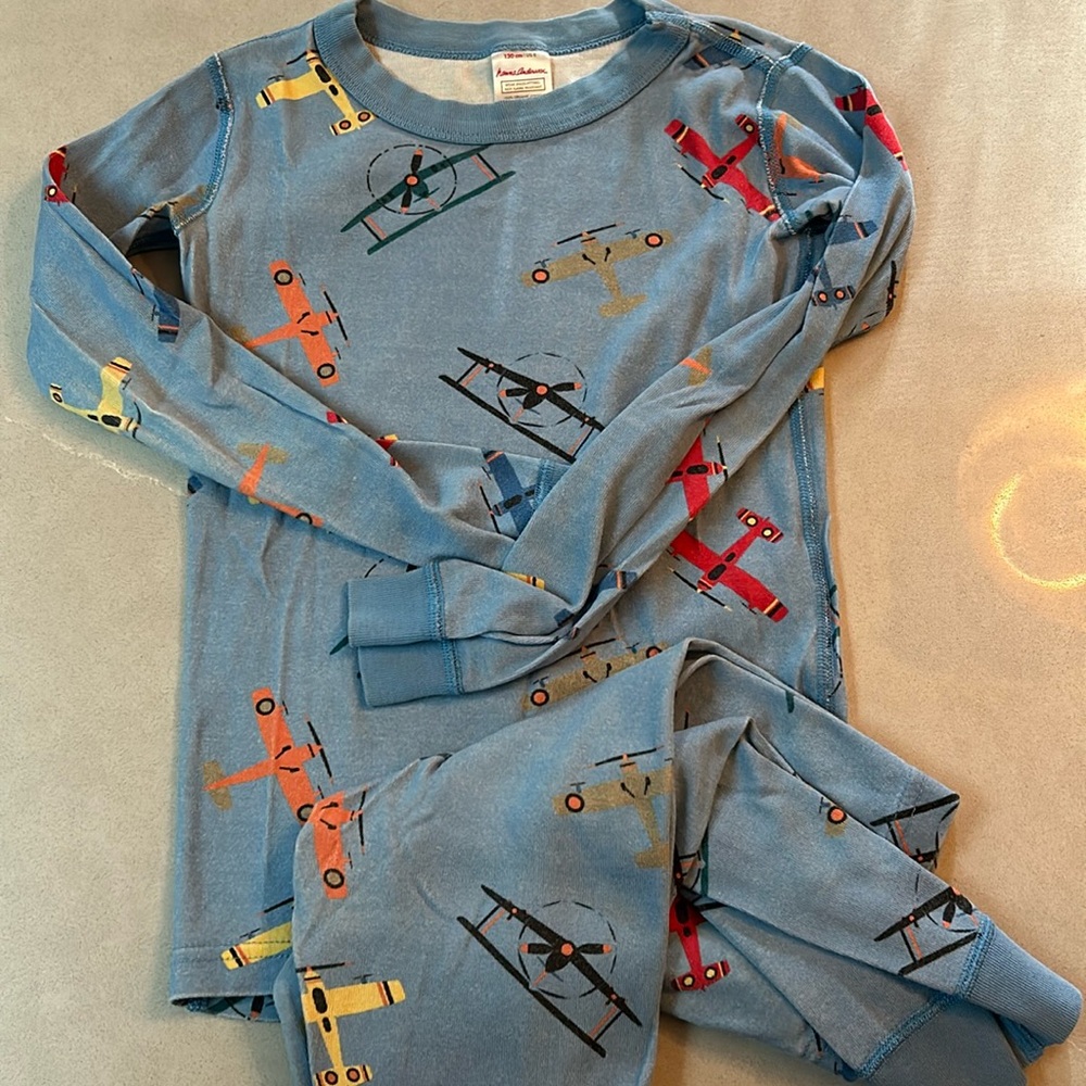 Hanna Andersson airplane pajamas kid size 8